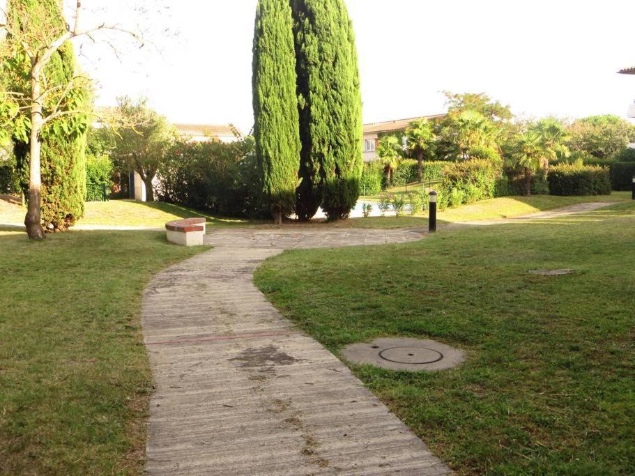 טולוז Studio Santa Monica - Climatise - Piscine - Parking מראה חיצוני תמונה